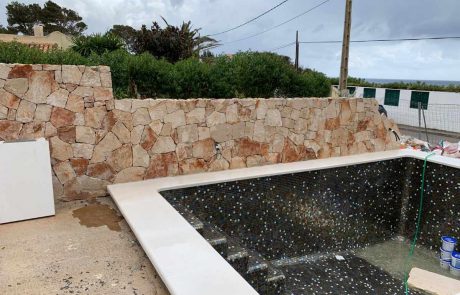Gartenmauer, Steinmauer, Natursteinmauer Mallorca - gebaut durch Mallorca-Bauservice.com